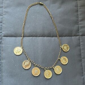 Gold coin short handmade necklace